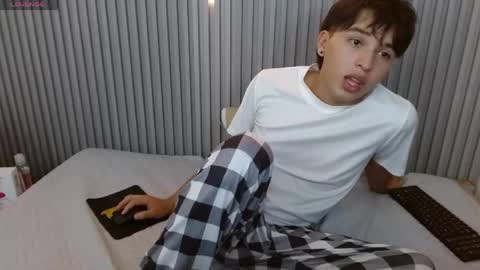 Snapshot of stiwentwink chatting on 30, 4, 2026 Stiwen online show from 30, 4, 2026