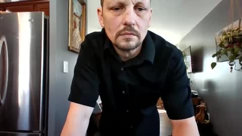 Snapshot of stook4 chatting on 7, 2, 2026 LifestyleMan313 online show from 7, 2, 2026