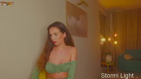 Snapshot of stormi_light chatting on 18, 6, 2026 Stormi online show from 18, 6, 2026