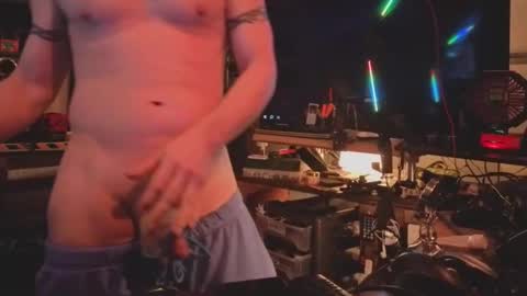 Str8 online show from 11, 11, 2025