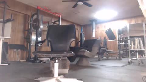 n8vpumpnhump online show from 21, 4, 2026