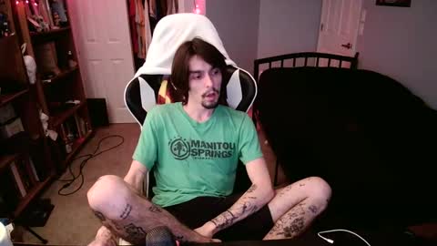 Snapshot of str8whiteboy21 chatting on 23, 12, 2024 str8whiteboy21 online show from 23, 12, 2024