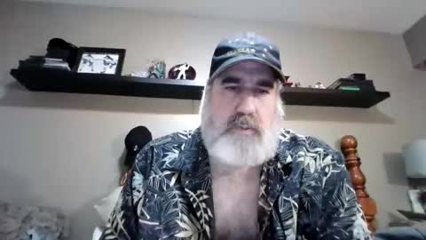 Straightbear4you online show from 9, 1, 2026