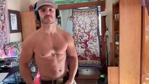 Cowboy Zuhly online show from 14, 12, 2025