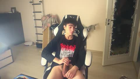 Ray online show from 2, 12, 2025