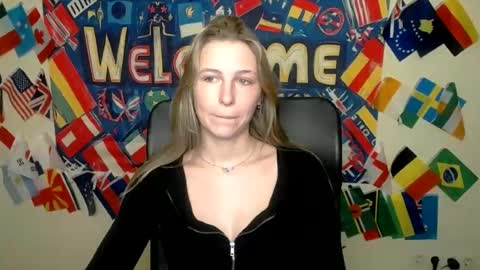 Snapshot of stranger_giirl chatting on 19, 6, 2026 Amalia online show from 19, 6, 2026