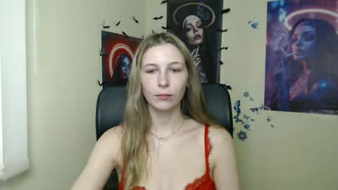 Snapshot of stranger_giirl chatting on 27, 6, 2026 Amalia online show from 27, 6, 2026