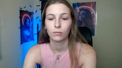 Snapshot of stranger_giirl chatting on 22, 7, 2026 Amalia online show from 22, 7, 2026