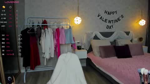 Snapshot of straw_juice chatting on 15, 2, 2026 Laura online show from 15, 2, 2026