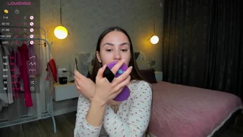 Snapshot of straw_juice chatting on 16, 2, 2026 Laura online show from 16, 2, 2026