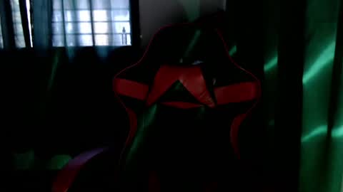 Snapshot of strawberry_ei chatting on 14, 4, 2026 just call me baby online show from 14, 4, 2026