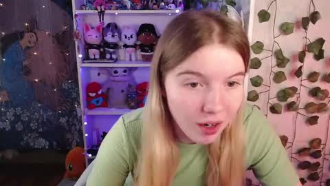 Juli online show from 27, 2, 2025