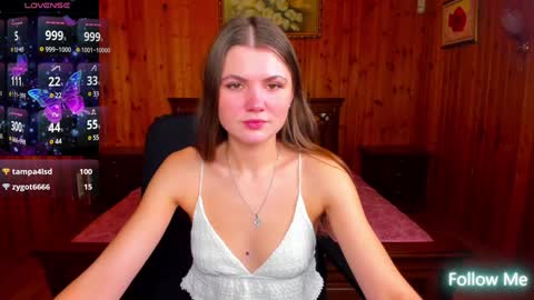 Strawberrylux online show from 11, 1, 2025