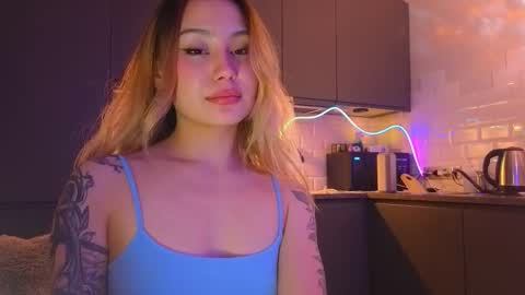 Snapshot of strawberrypie99 chatting on 21, 2, 2026 Tati and Lola online show from 21, 2, 2026