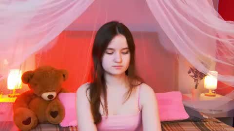 Snapshot of strawbunnybite chatting on 14, 6, 2026 Bunny online show from 14, 6, 2026