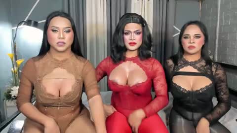 Snapshot of strip_me_baby chatting on 9, 7, 2026 Stacy online show from 9, 7, 2026