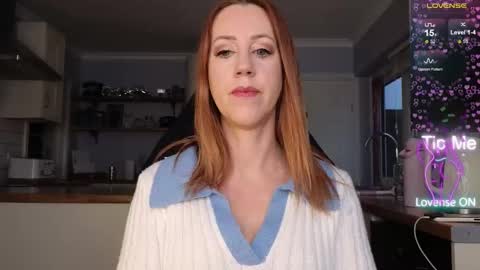 Snapshot of stripmequick chatting on 23, 12, 2025 Amorina online show from 23, 12, 2025