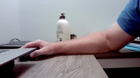 Snapshot of stroker77 chatting on 5, 10, 2025 Kurt online show from 5, 10, 2025