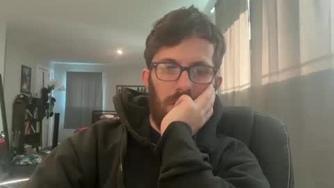 Snapshot of strokingdrummer2 chatting on 12, 10, 2025 strokingdrummer2 online show from 12, 10, 2025