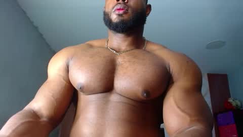 strong_george1 online show from 15, 12, 2025