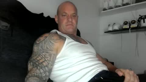 Snapshot of strongandhard073 chatting on 23, 2, 2025 StrongAndHard online show from 23, 2, 2025