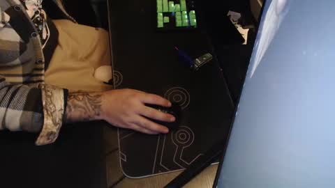 Snapshot of stud69861714 chatting on 15, 9, 2025 stud69861714 online show from 15, 9, 2025