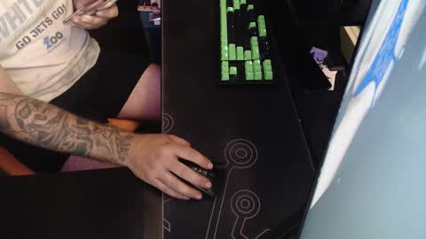 Snapshot of stud69861714 chatting on 19, 9, 2025 stud69861714 online show from 19, 9, 2025