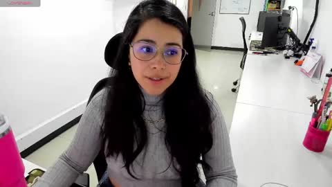 Snapshot of studcb_ chatting on 20, 4, 2026 studcb_ online show from 20, 4, 2026