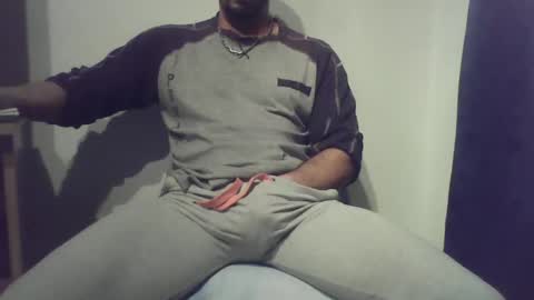 Snapshot of studdotcom chatting on 11, 1, 2025 Ero online show from 11, 1, 2025
