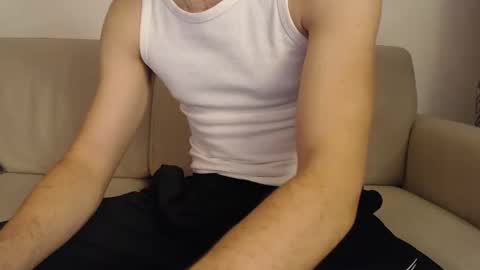 Stud From Paris online show from 29, 1, 2025