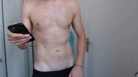 Snapshot of studfromparis chatting on 26, 6, 2026 Stud From Paris online show from 26, 6, 2026
