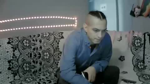 Snapshot of studio7bdsm chatting on 13, 2, 2025 DORIANMAIRA online show from 13, 2, 2025