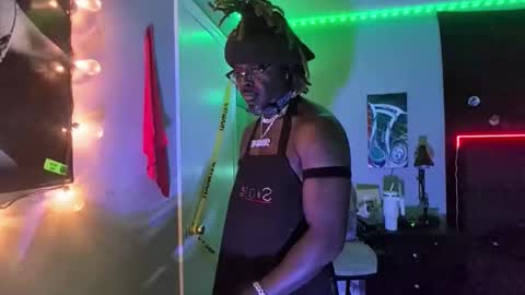 Snapshot of suavechocolatecity chatting on 17, 11, 2025 Hot Chocolate online show from 17, 11, 2025