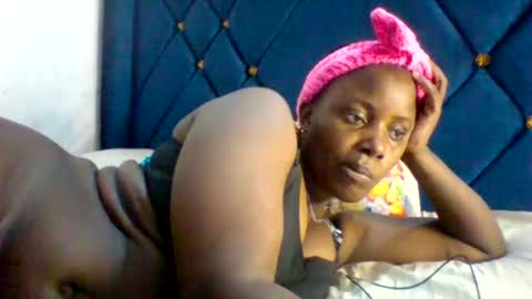 Snapshot of submissive_slut001 chatting on 22, 11, 2025 submissive_slut001 online show from 22, 11, 2025