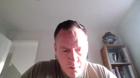 Snapshot of subpig84 chatting on 20, 3, 2026 Sub Male online show from 20, 3, 2026