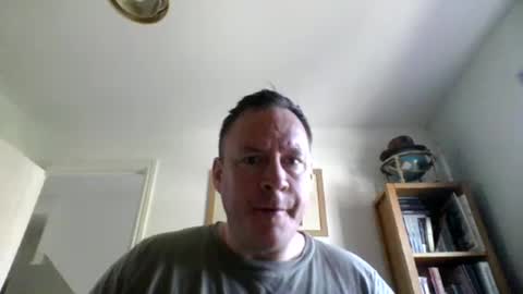 Snapshot of subpig84 chatting on 21, 3, 2026 Sub Male online show from 21, 3, 2026