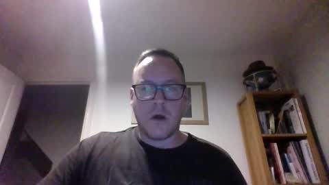 Snapshot of subpig84 chatting on 24, 3, 2026 Sub Male online show from 24, 3, 2026