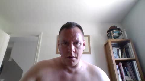 Snapshot of subpig84 chatting on 1, 5, 2026 Sub Male online show from 1, 5, 2026