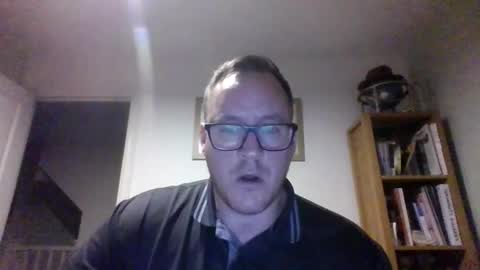 Snapshot of subpig84 chatting on 7, 5, 2026 Sub Male online show from 7, 5, 2026