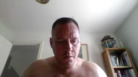 Sub Male online show from 4, 8, 2026