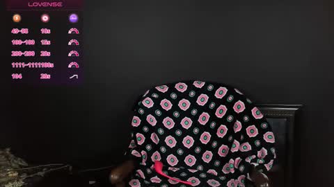 Snapshot of suburban_sickness chatting on 16, 1, 2026 Polly online show from 16, 1, 2026