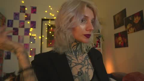 succubus_66 online show from 2, 2, 2025