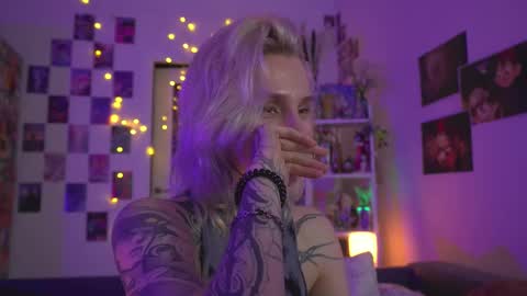 succubus_66 online show from 9, 2, 2025