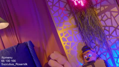 Succubus RoseMilk online show from 29, 3, 2026