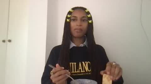 Succubus Sirena online show from 2, 4, 2026