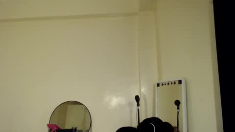 Snapshot of suckablechick chatting on 2, 12, 2024 Marry online show from 2, 12, 2024