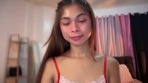 Snapshot of suckablechick chatting on 9, 9, 2025 Marry online show from 9, 9, 2025