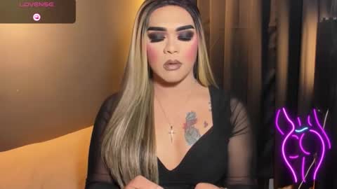 Snapshot of suckablecockoffreya chatting on 1, 11, 2025 JADE ELYSE online show from 1, 11, 2025