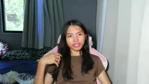Snapshot of sugar_holly96 chatting on 3, 6, 2026 sugar_holly96 online show from 3, 6, 2026