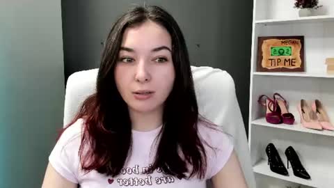 Snapshot of sugar_xmegan chatting on 18, 6, 2026 Megan online show from 18, 6, 2026